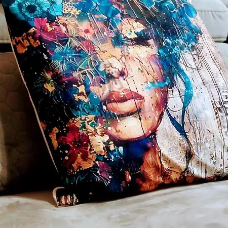 Luxury 2bedroom In Complex Family Garden With Free Parking Lejlighed *