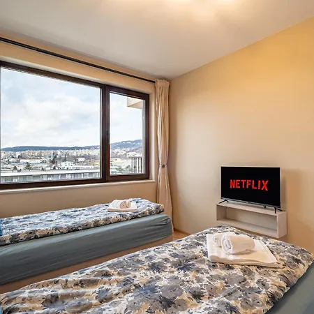 شقة Luxury 2bedroom In Complex Family Garden With Free Parking *