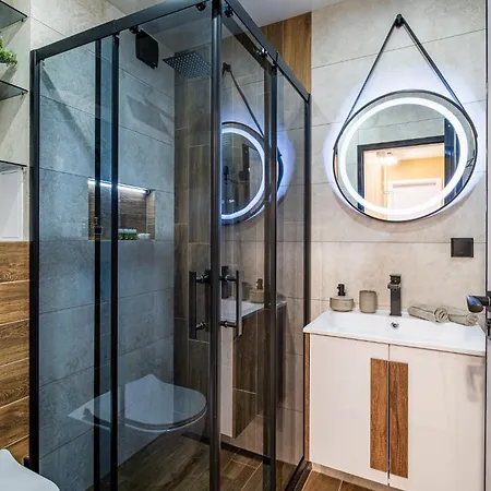 Luxury 2bedroom In Complex Family Garden With Free Parking Appartement Varna