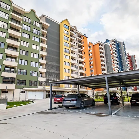 아파트 Luxury 2bedroom In Complex Family Garden With Free Parking