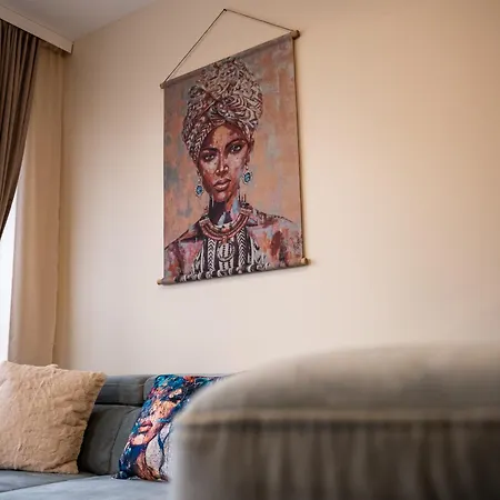 Luxury 2bedroom In Complex Family Garden With Free Parking Διαμέρισμα