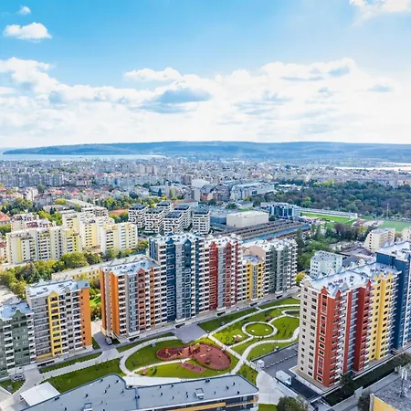 Luxury 2bedroom In Complex Family Garden With Free Parking Apartment Varna
