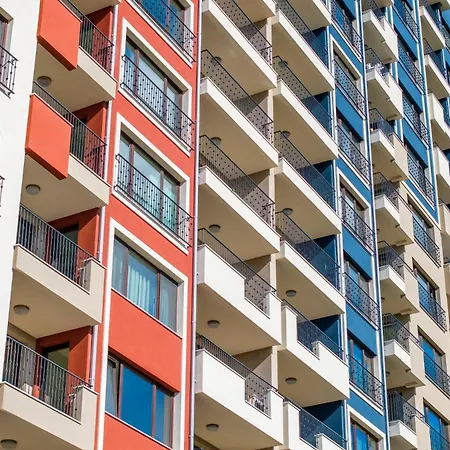 아파트 Luxury 2bedroom In Complex Family Garden With Free Parking