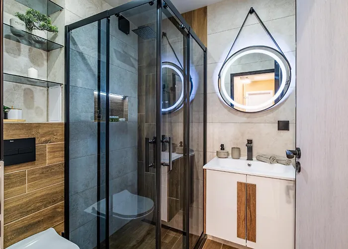 Luxury 2bedroom In Complex Family Garden With Free Parking Appartement Varna