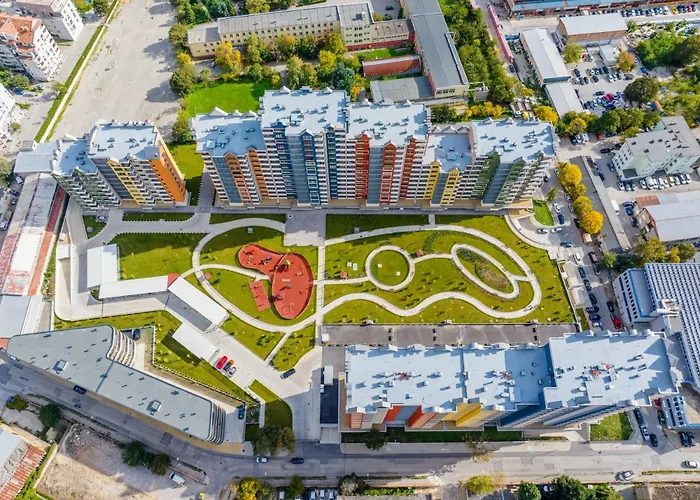 Luxury 2bedroom In Complex Family Garden With Free Parking * Варна