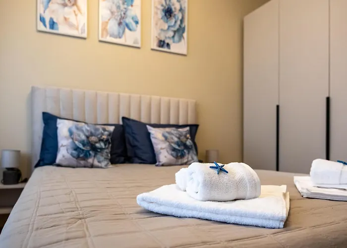 Апартаменты Luxury 2bedroom In Complex Family Garden With Free Parking *