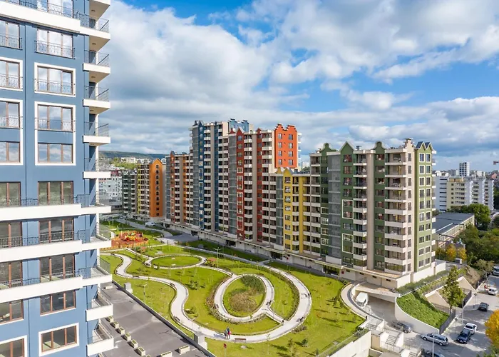 Luxury 2bedroom In Complex Family Garden With Free Parking Варна