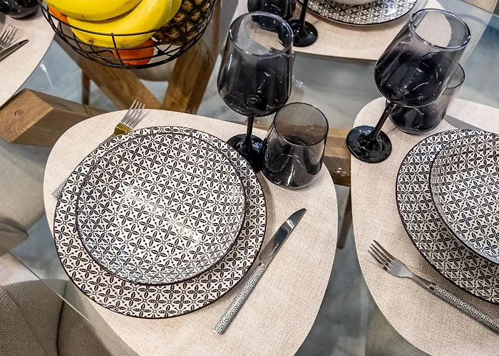 Luxury 2bedroom In Complex Family Garden With Free Parking Варна